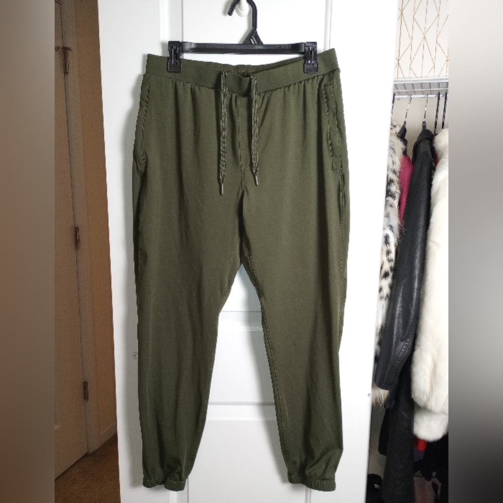 Men's jogging pants